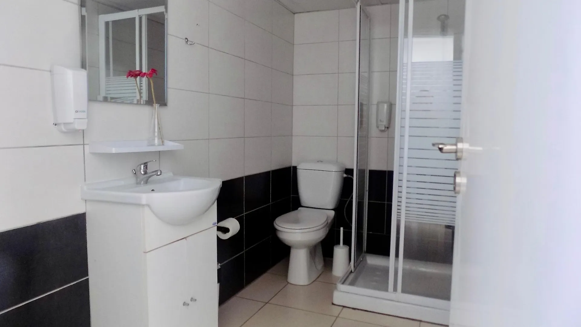 *** Lägenhetshotell Margarita Napa Apartments Ayia Napa Cypern